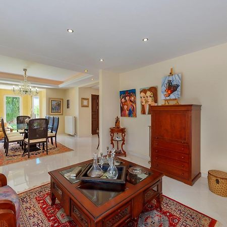 The Painters Luxurious Villa Ανάβυσσος Εξωτερικό φωτογραφία