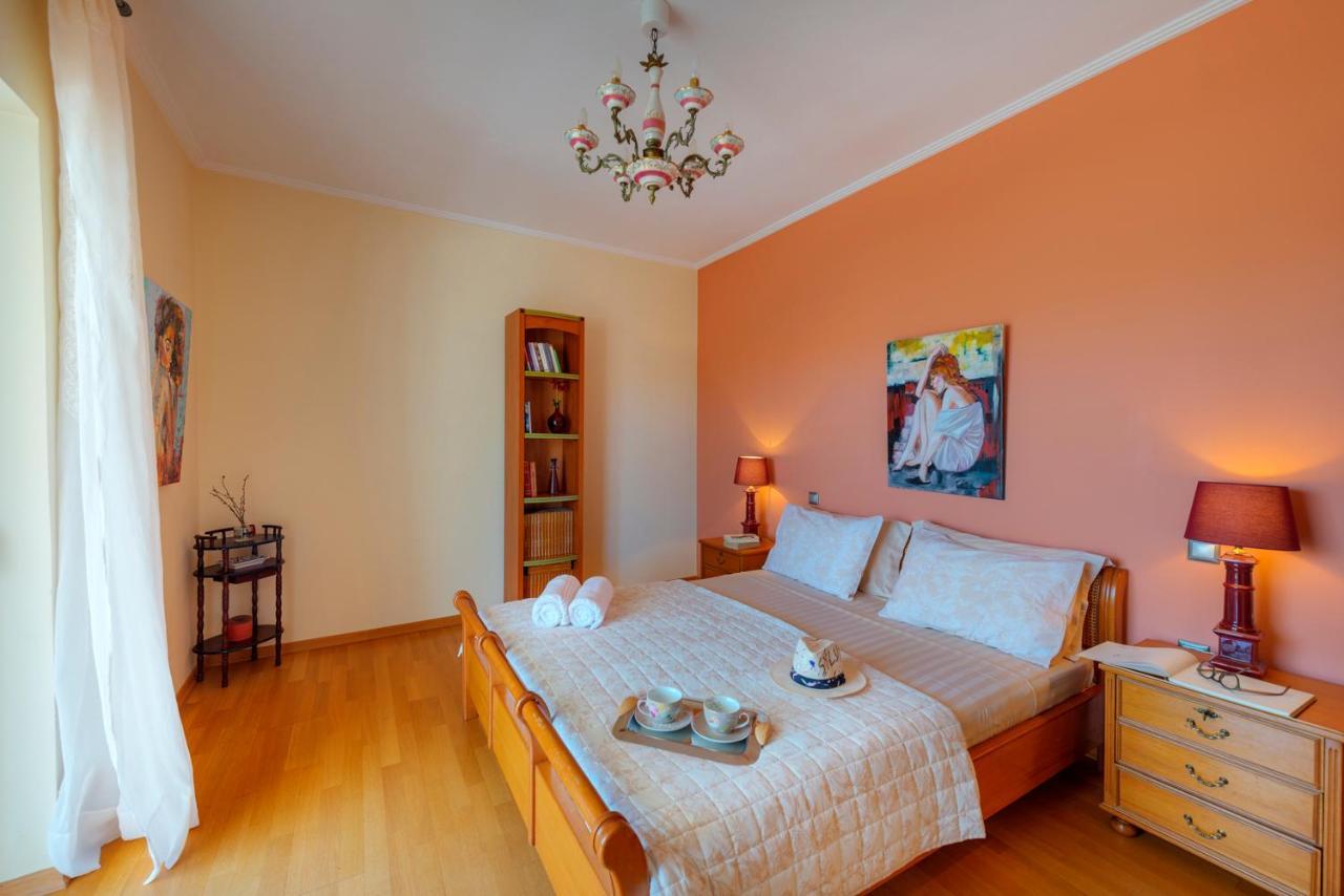 The Painters Luxurious Villa Ανάβυσσος Εξωτερικό φωτογραφία