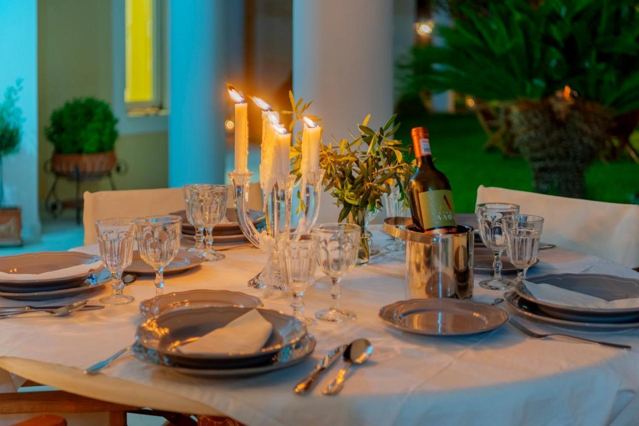 The Painters Luxurious Villa Ανάβυσσος Εξωτερικό φωτογραφία
